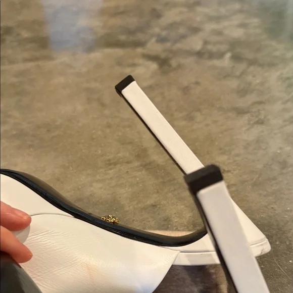 Authentic Versace White platform Mules with Medusa Detail - Picture 9 of 9